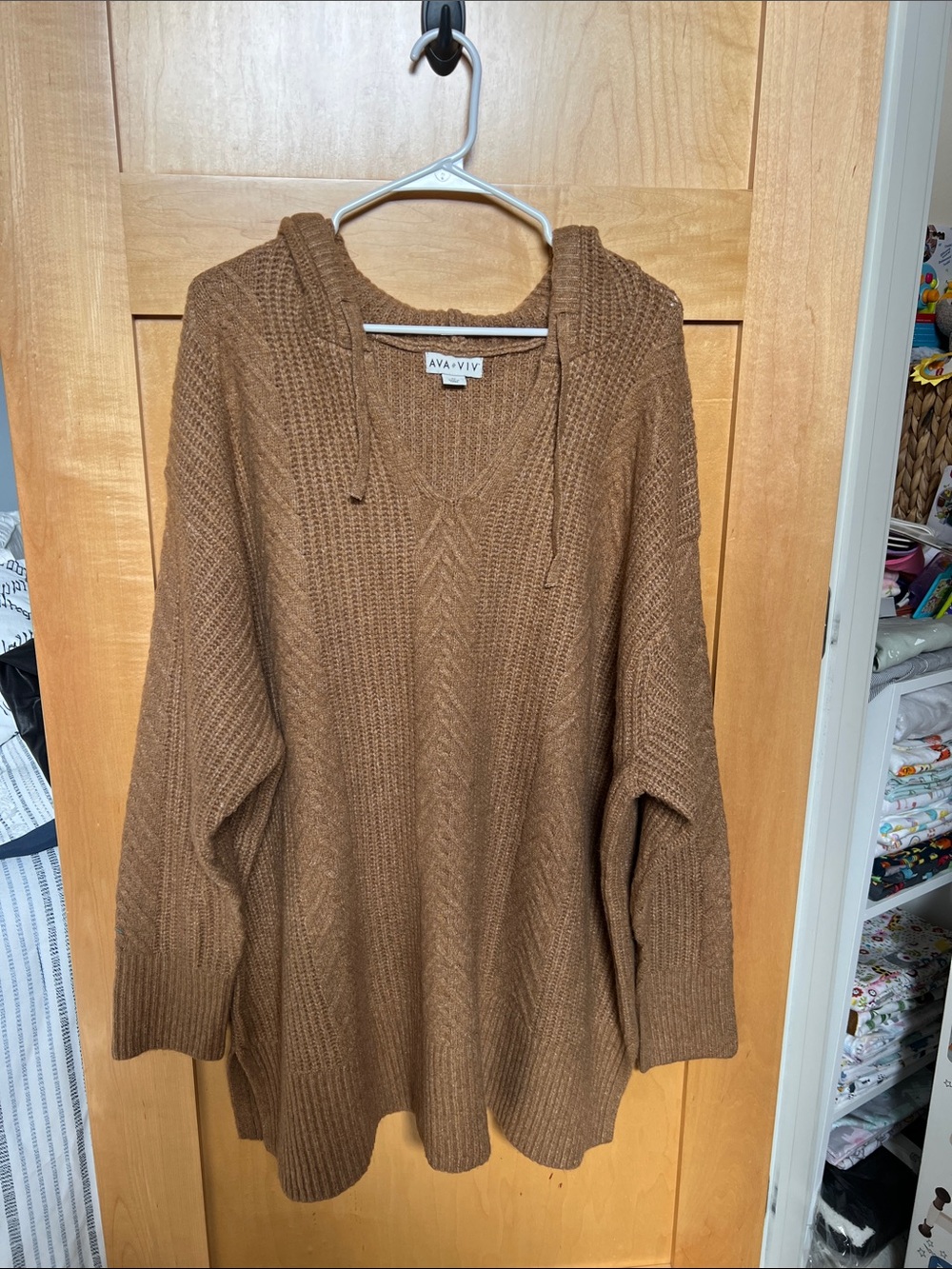 Ava & Viv Chestnut Brown Hooded Cable Knit Pullover